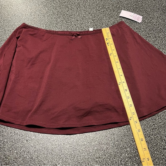 NWT Wild Fable Women's Seamless Mini Burgundy Skort- Size XL - Picture 8 of 9
